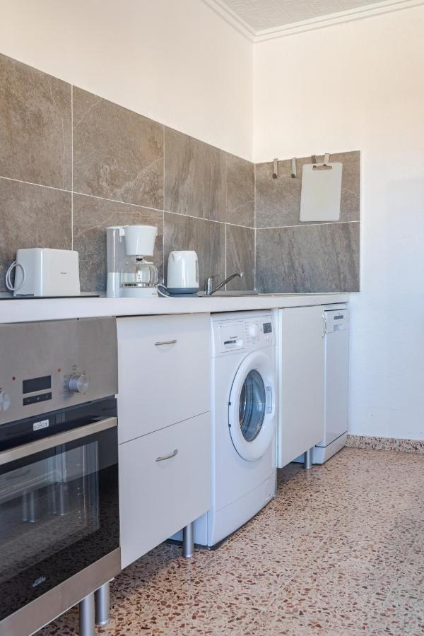 Town Center Apartment El Perelló Eksteriør bilde